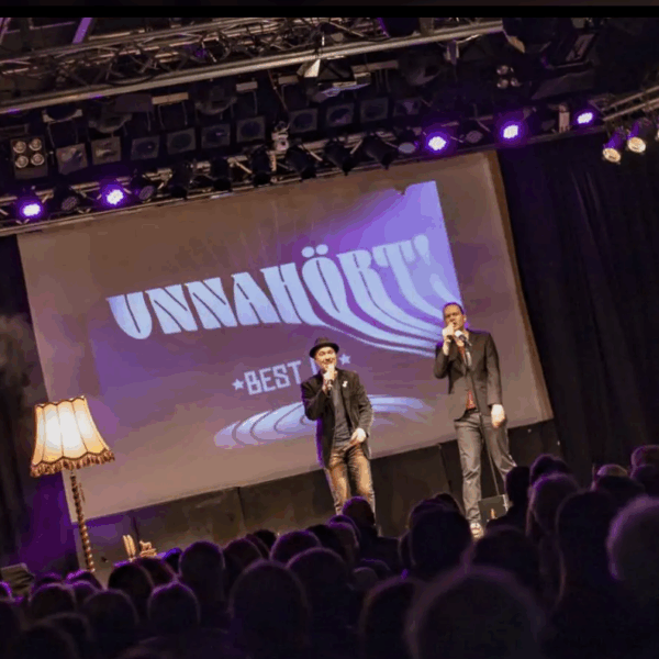 UNNAHÖRT! Poetry Slam #7