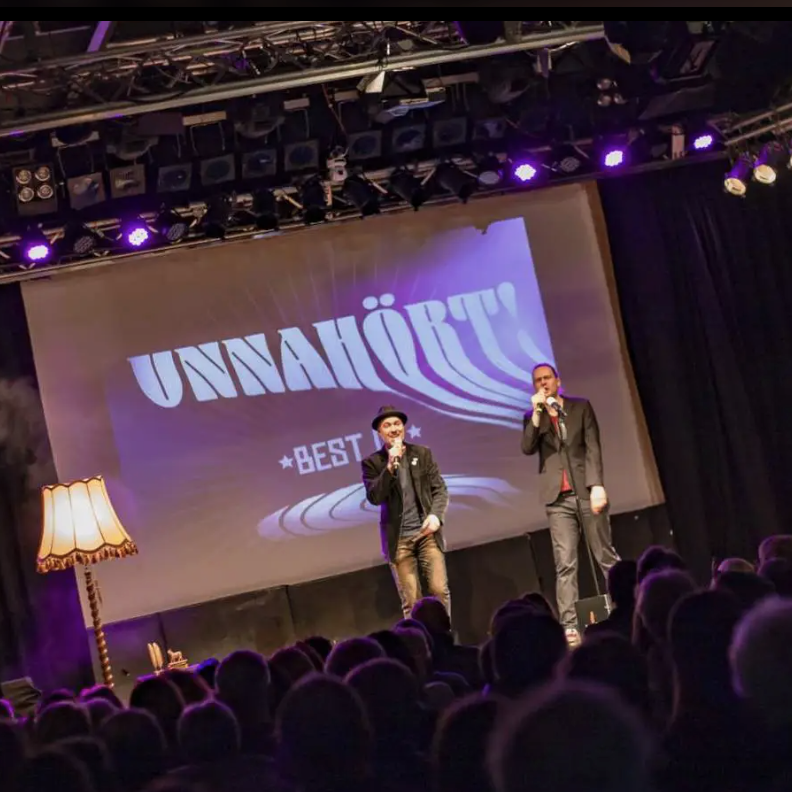 UNNAHÖRT! Poetry Slam #7